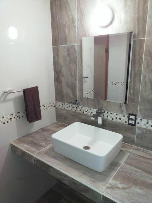 Loft Soliman - Netflix - Hbo - Near Market 28 - Downtown Cancun Luaran gambar